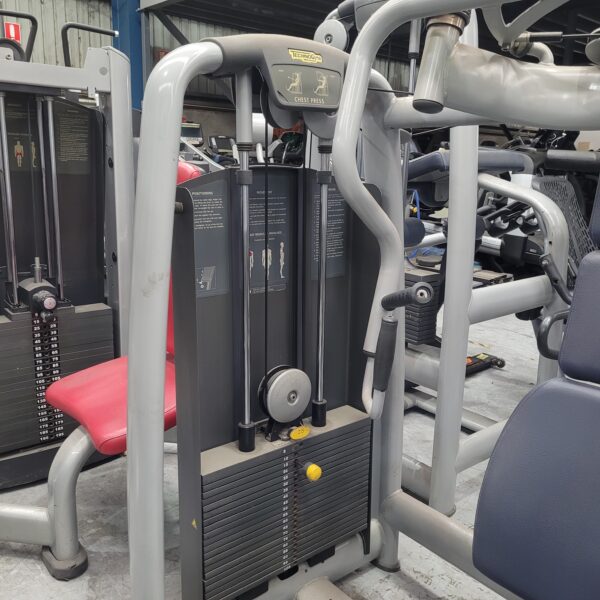 Technogym Selection Chest Press - Image 5