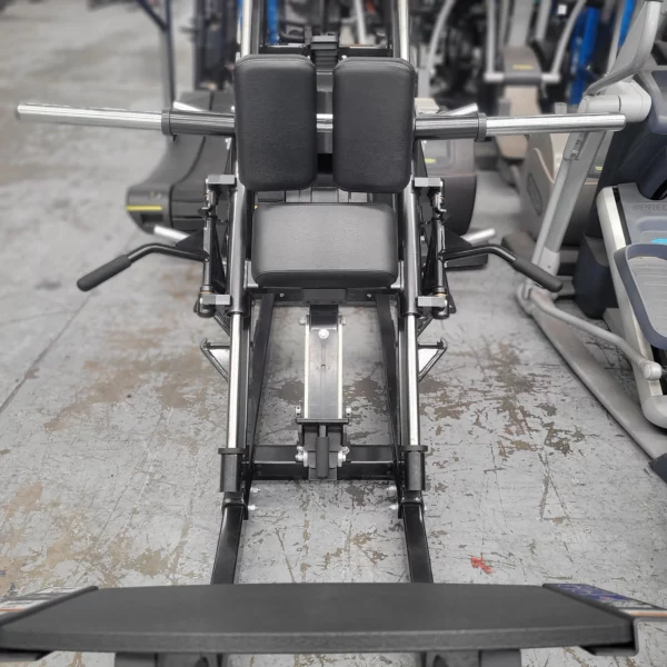 Hammer Strength Plate Loaded Linear Hack Squat - Image 2