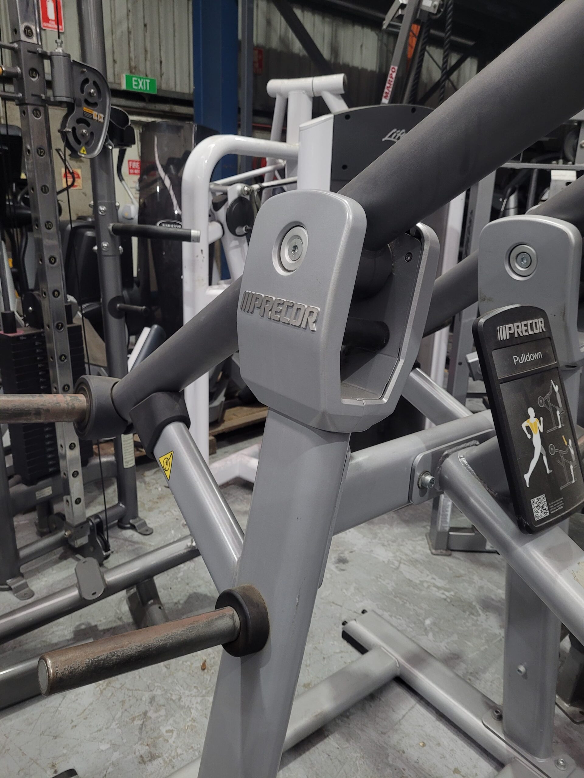Precor DPL305 Pulldown - Image 6