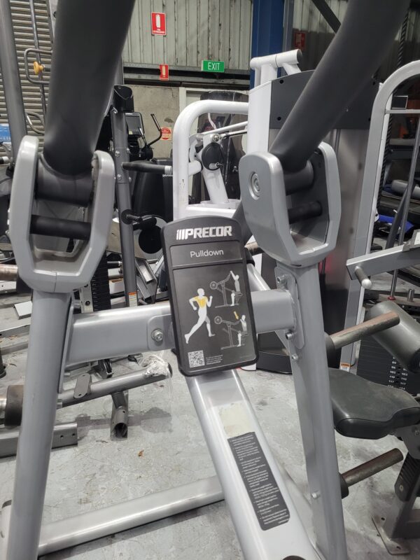 Precor DPL305 Pulldown - Image 5