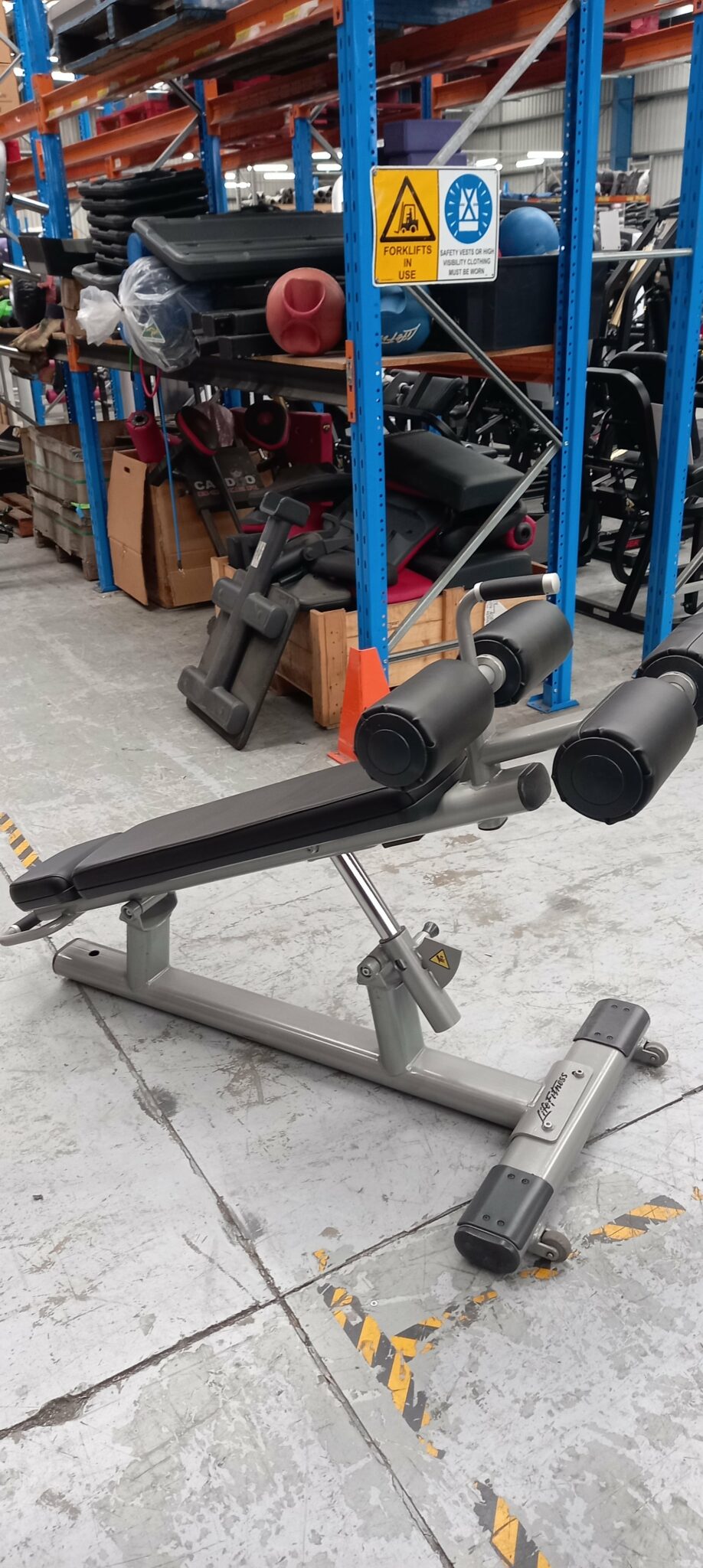 Life Fitness Adjustable Decline/Abdominal Bench Grays Fitness