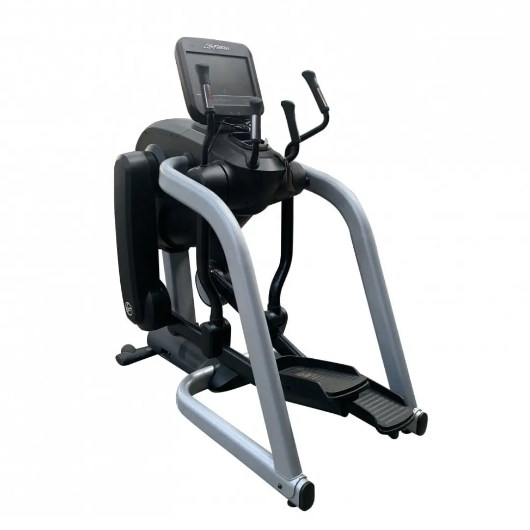 Life-Fitness-Elevation-FlexStrider-Trainer-Discover-SE