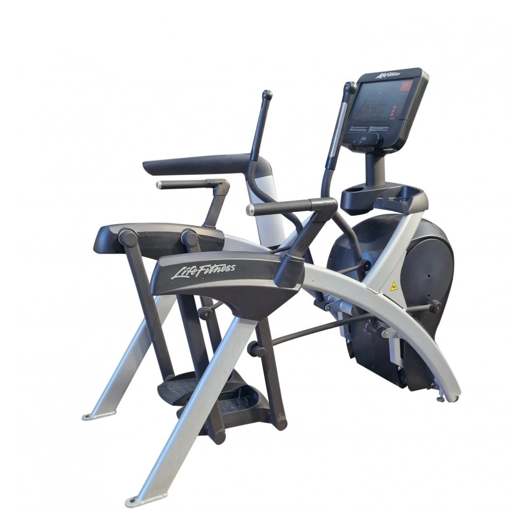 Life Fitness Total Body Arc Trainer with Discover SE3