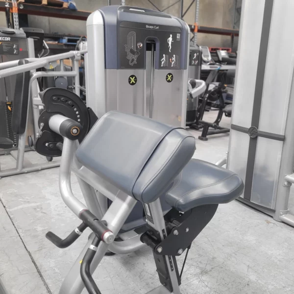 Precor Discovery Bicep Curl DSL204 - Image 3