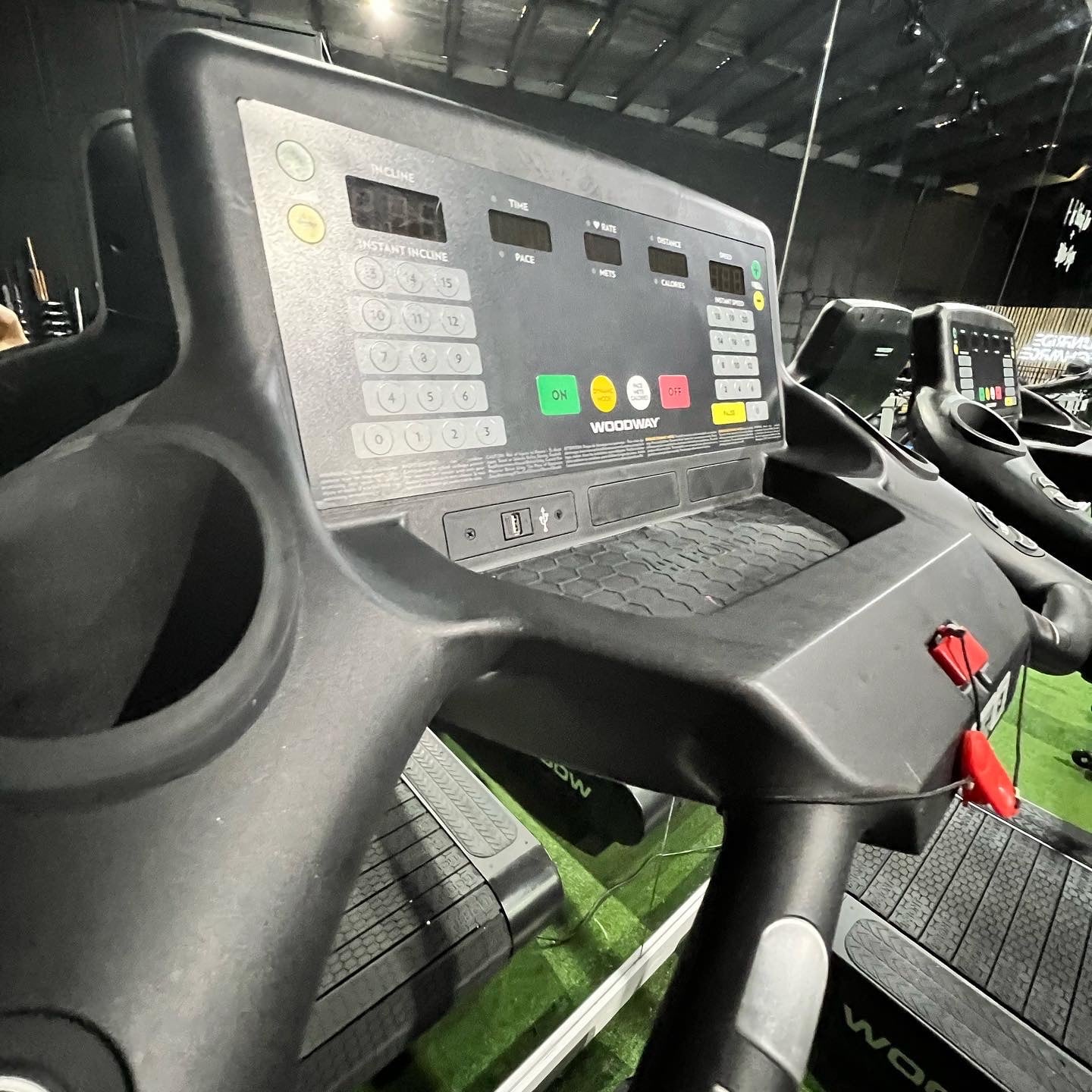 Woodway 4front Treadmill - Image 4